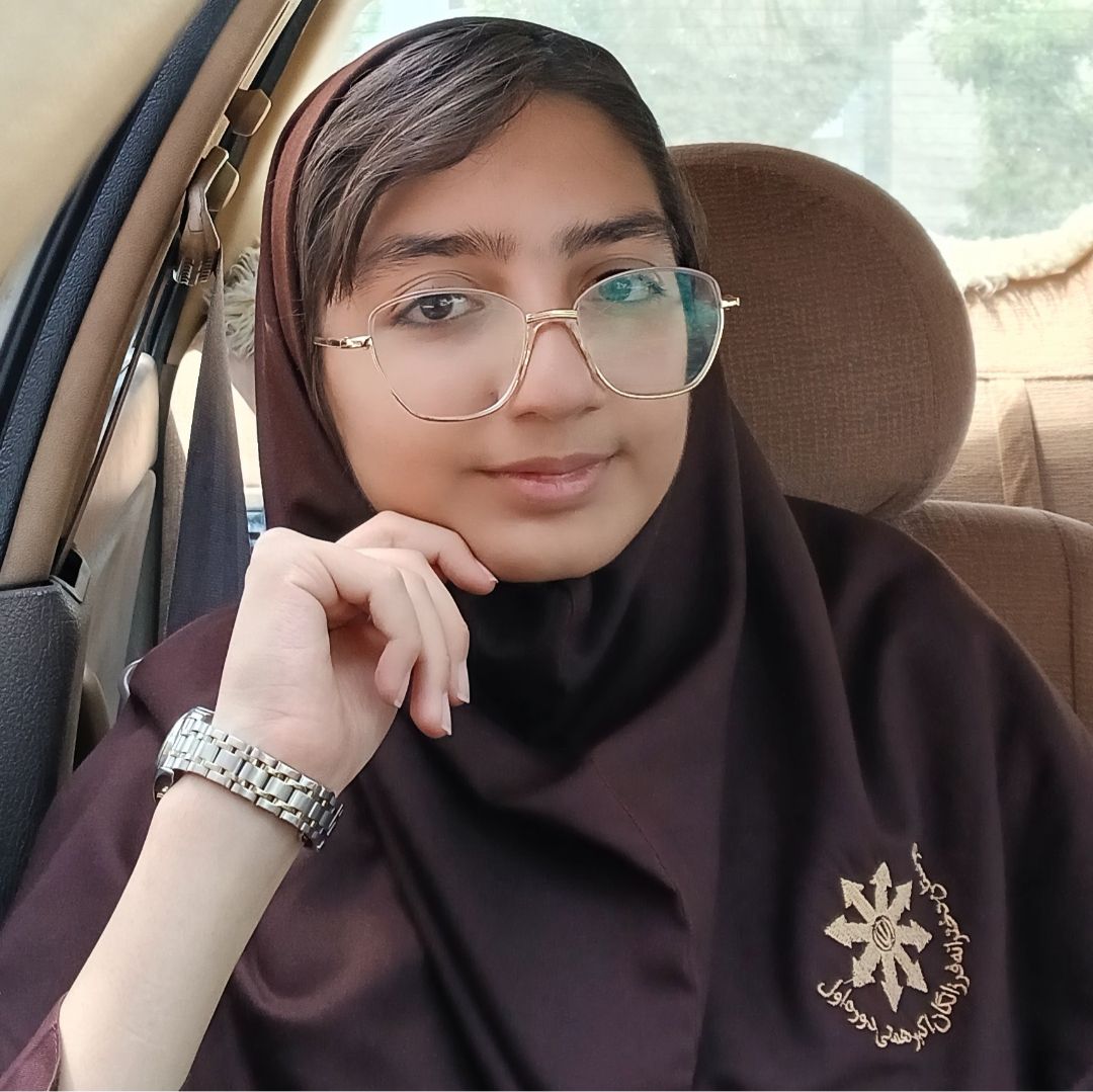فائزه زینالی اقدم