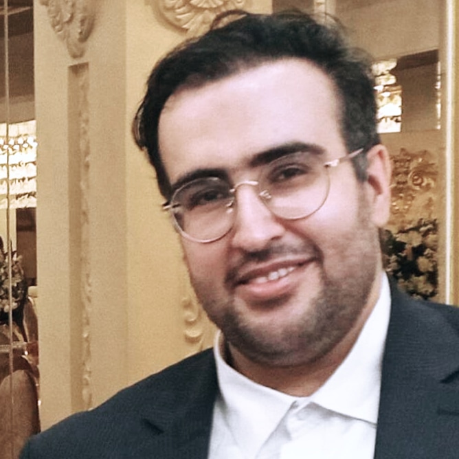 مجتبی فائق